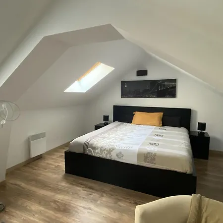 Bel T2 A 150m De La Plage, Proche Commerces - Confort Et Praticite - Fr-1-730-51 *